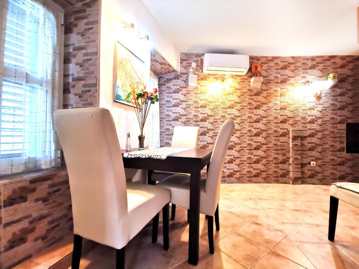 קוטור Old Town Boskovic Apartment מראה חיצוני תמונה